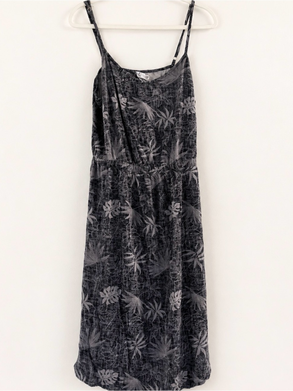 Carve Designs Madrid Floral Tie-Waist Midi Dress Size L